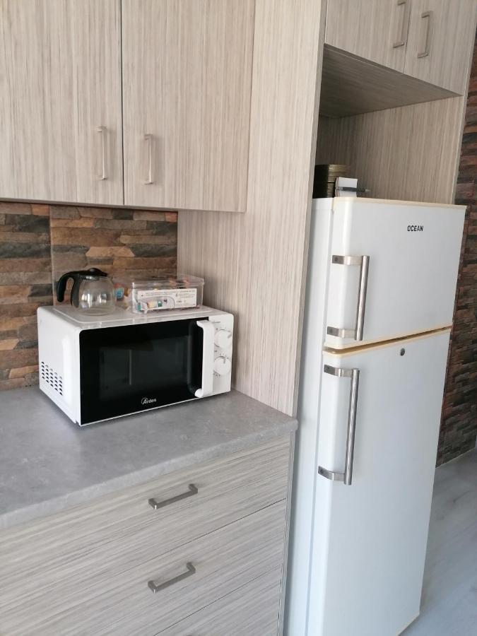 Elenas 1 Bedroom Apartment In Limassol Center Экстерьер фото