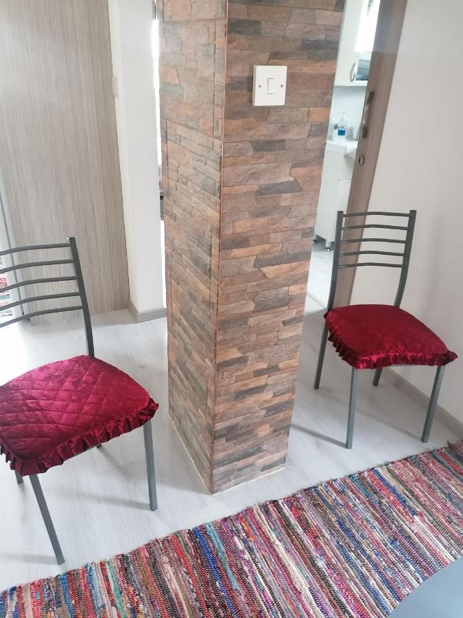 Elenas 1 Bedroom Apartment In Limassol Center Экстерьер фото